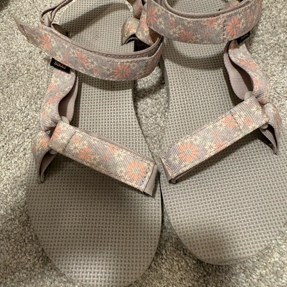 Teva Floral Sandals - Light Pink and Gray - Picture 8 of 9